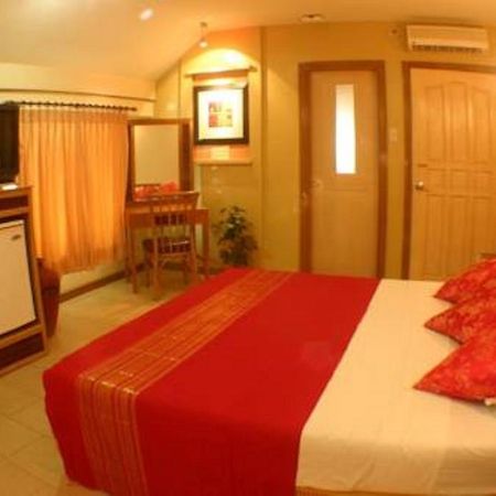 Willy'S Beach Hotel Boracay Island エクステリア 写真